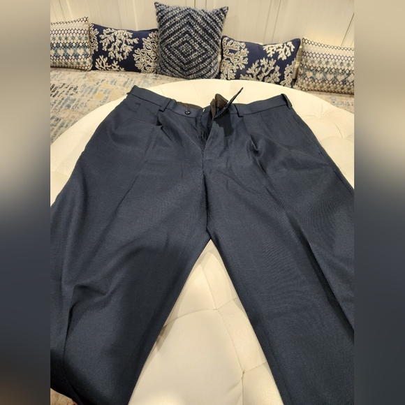 NEW Savane 36x32 Mens Stretch Crosshatch Pleated Cuffed Dress Pants Blue NWT - Picture 7 of 7